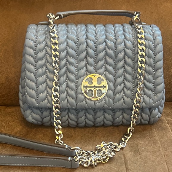 Tory Burch Willa Ruched Mini Top Handle Shoulder Bag with Silver Chain - Picture 1 of 12
